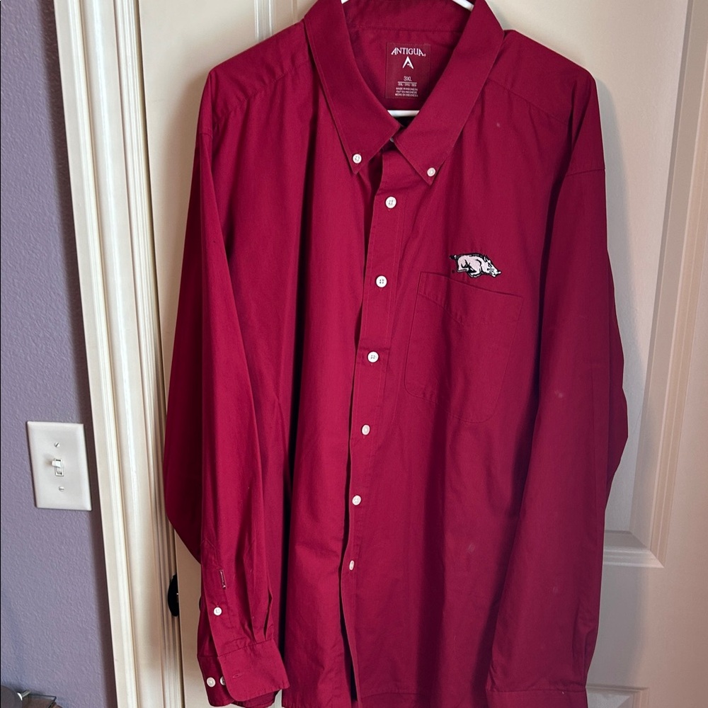 Antigua Crimson Razorback Long Sleeve Shirt
0018